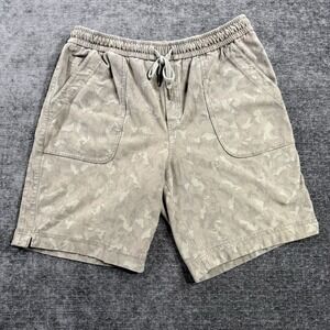 Athleta Farallon Bermuda Shorts Women's Size 12 Green Camouflage Activewear
